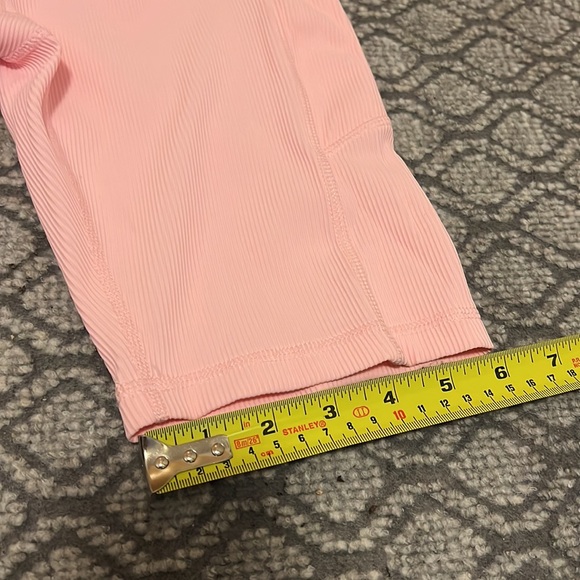 Women's Pink Shorts‎ - Picture 7 of 10